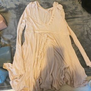 Preloved Free People Pink Long sleeve dress. Large and stretchy